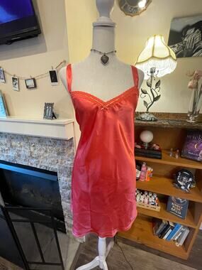 morgan taylor pink slip